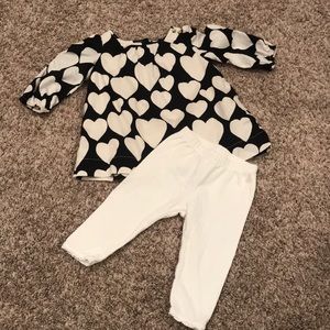 Baby Gap Black Cream Heart Print Two Piece Outfit